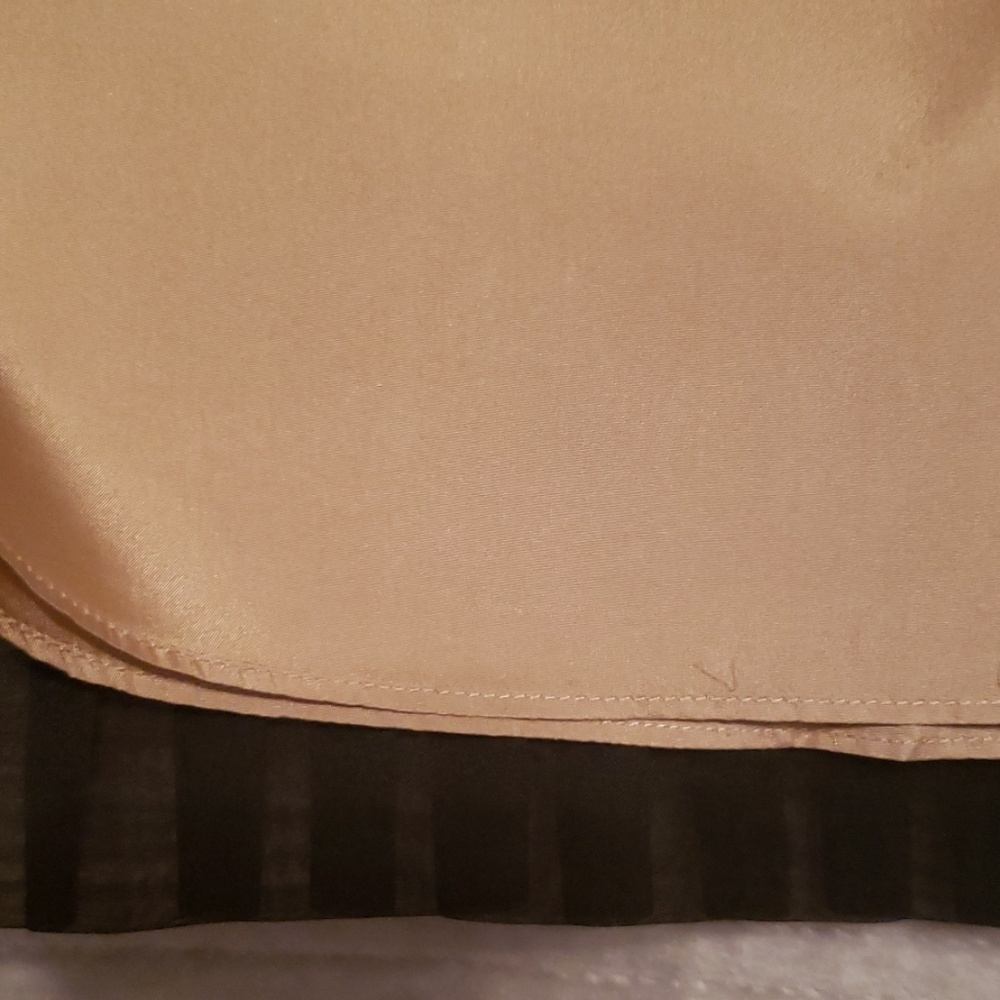 BCBGMAXAZRIA - Picture 5 of 8